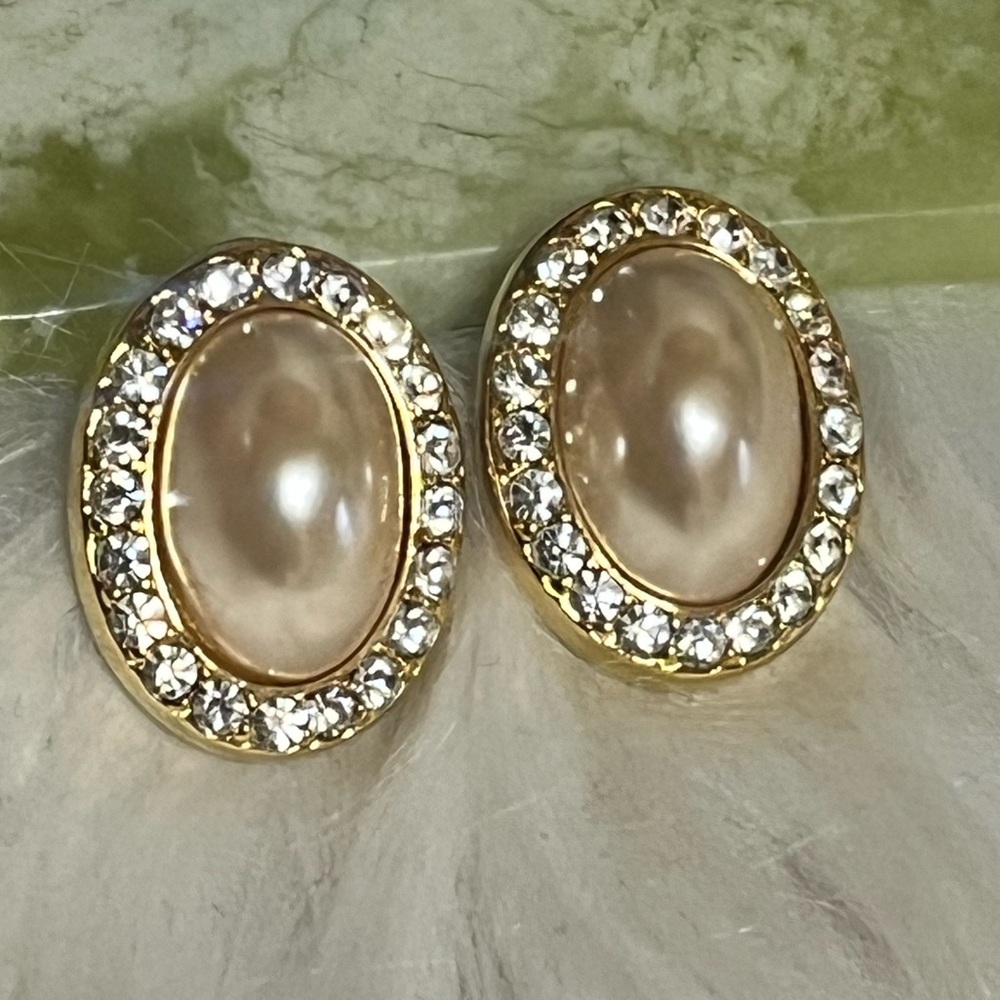 Kenneth Jay Lane Pierced Pearl Earrings